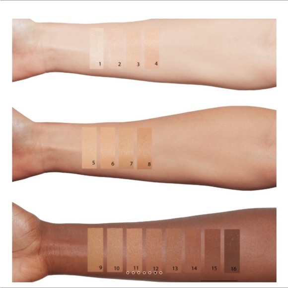 CHARLOTTE Tilbury The Retoucher 5 Medium - Picture 2 of 5